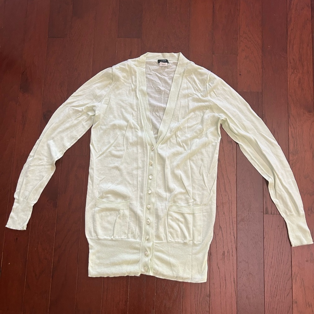 J. Crew women’s small 100% cotton long sleeve button down cardigan pale green